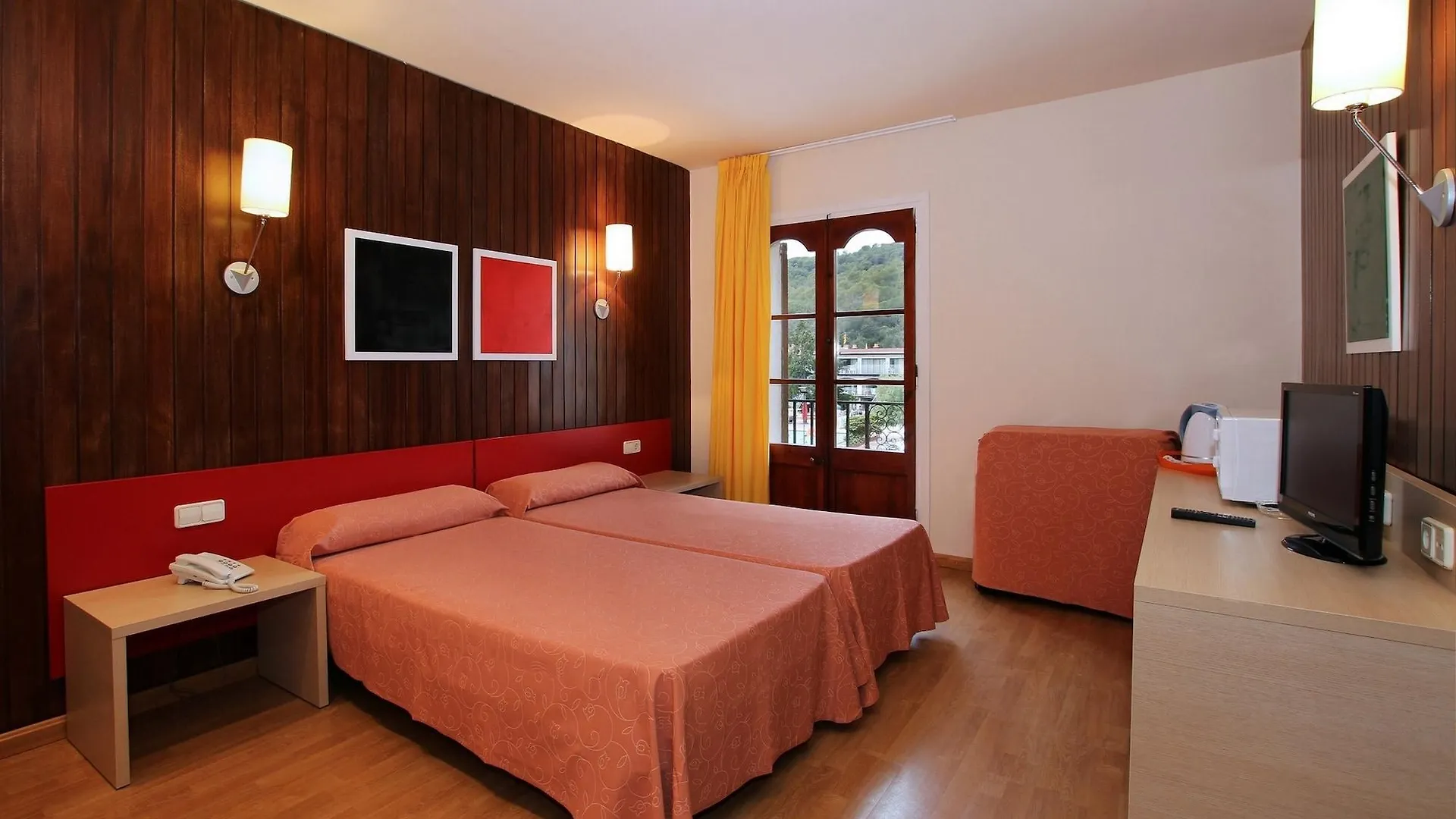 Medplaya Aparthotel Sant Eloi Tossa de Mar
