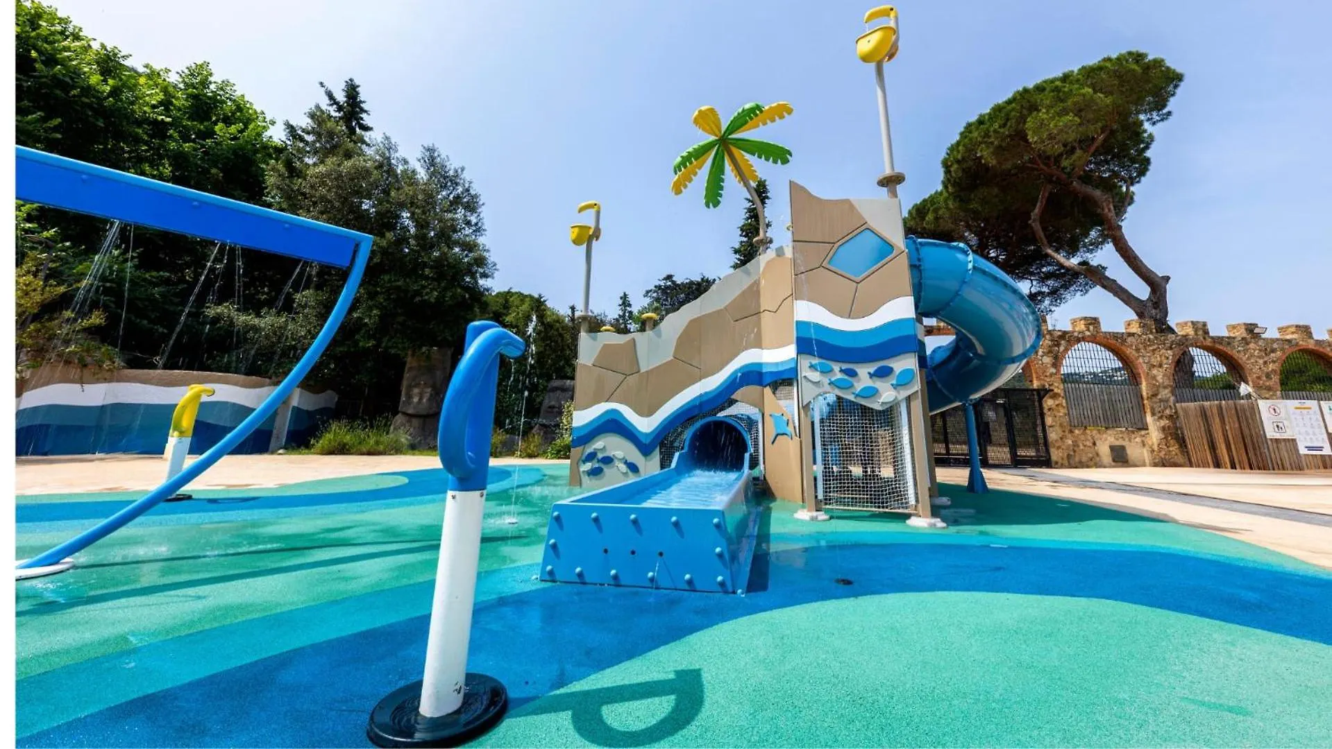 Medplaya Aparthotel Sant Eloi Tossa de Mar Spain