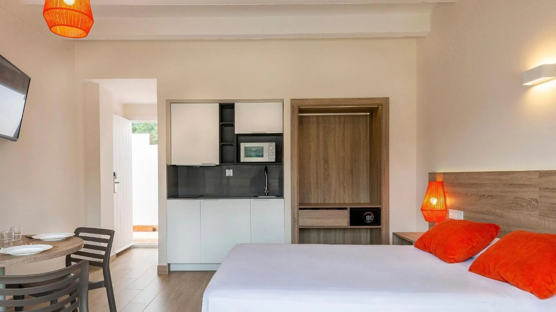 Medplaya Aparthotel Sant Eloi Tossa de Mar
